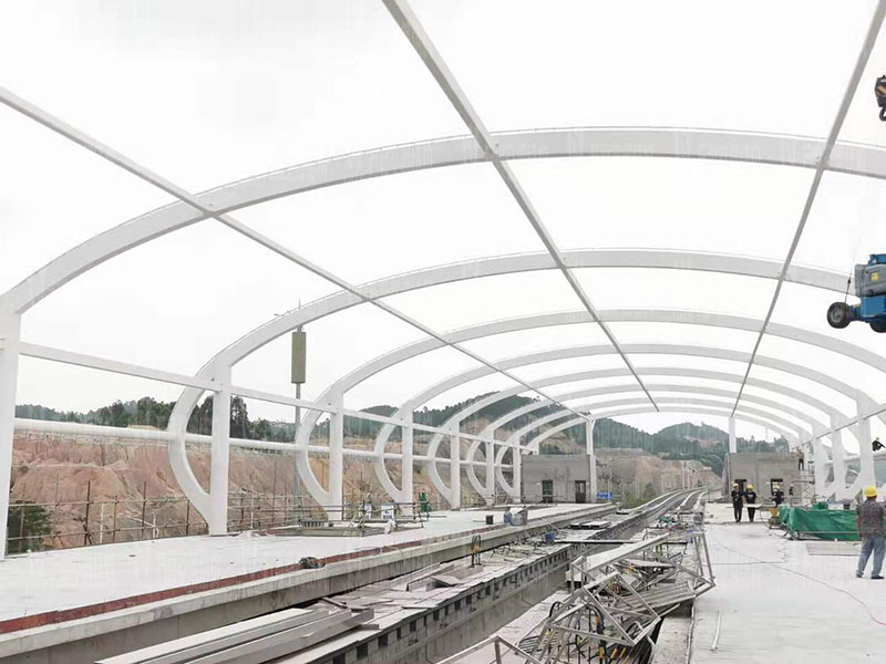 清遠磁懸浮項目蓮湖車站鋼-膜結構工程鋼結構防火涂料完工