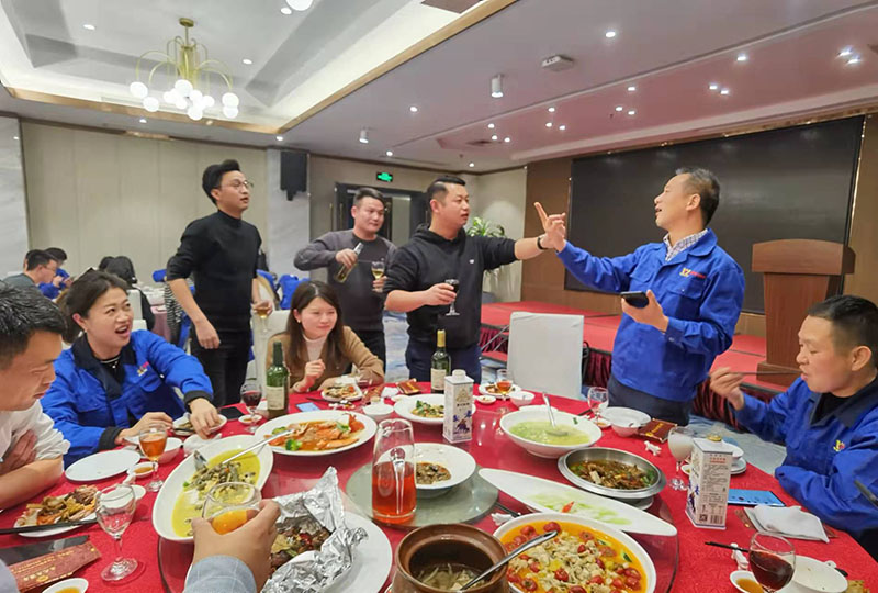 萬(wàn)豪空間結(jié)構(gòu)2021年度總結(jié)暨2022年度規(guī)劃會(huì)議 萬(wàn)豪空間結(jié)構(gòu)2021年度總結(jié)暨2022年度規(guī)劃會(huì)議