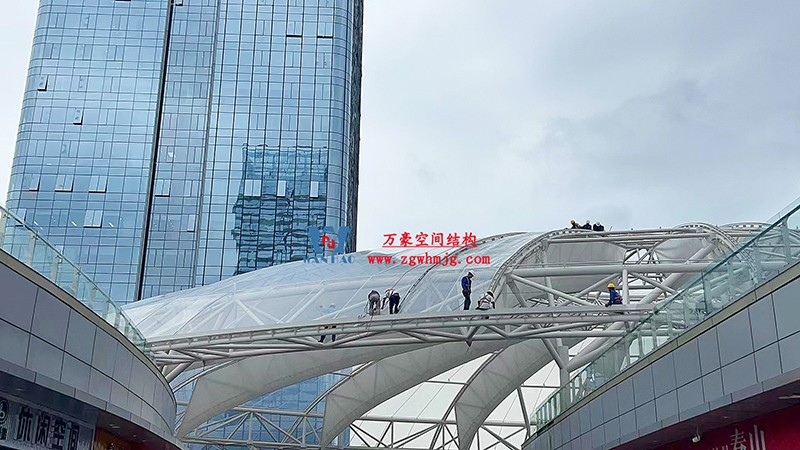 明宇廣場6號地塊商業(萬達廣場)改造項目鋼膜結構ETFE膜結構蓋頂天幕項目 明宇廣場6號地塊商業(萬達廣場)改造項目鋼膜結構ETFE膜結構蓋頂天幕項目