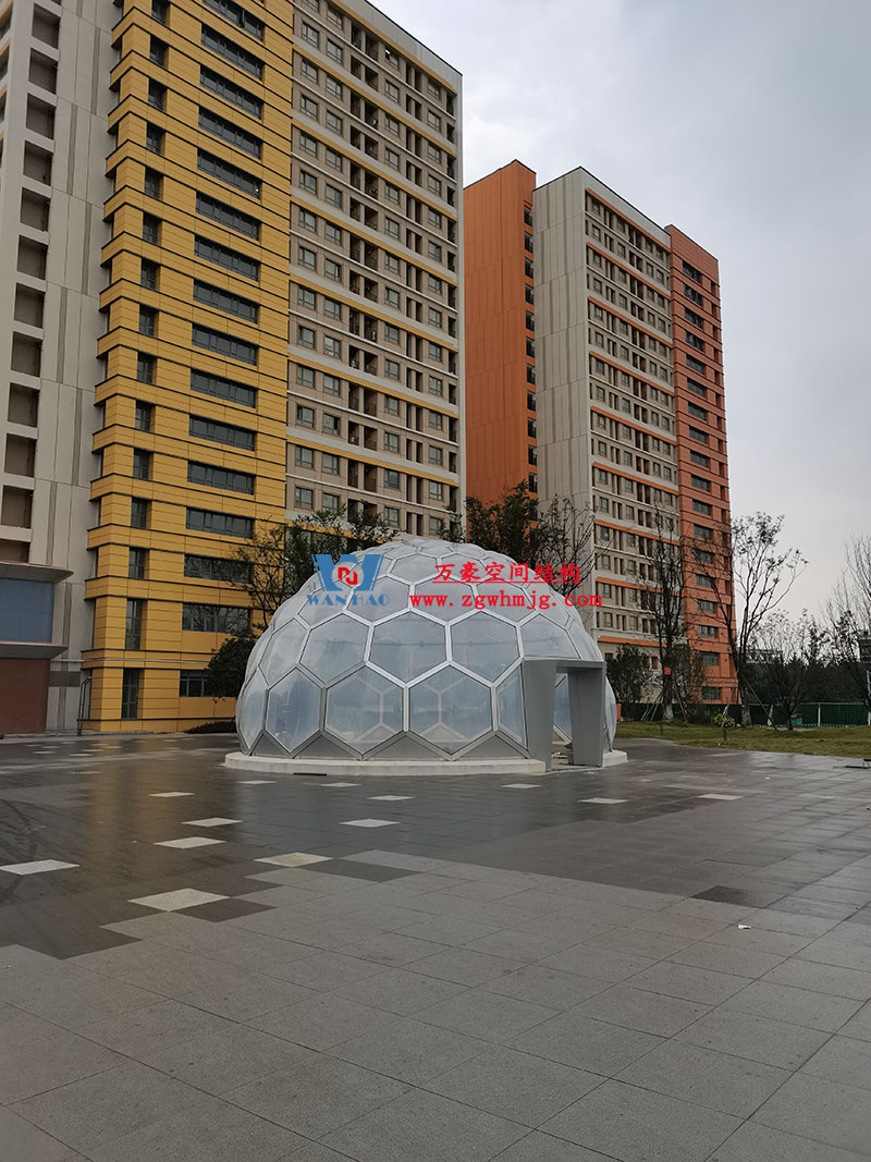 無線創(chuàng)智城市功能空間業(yè)態(tài)優(yōu)化五星集市etfe膜結(jié)構(gòu)工程 無線創(chuàng)智城市功能空間業(yè)態(tài)優(yōu)化五星集市etfe膜結(jié)構(gòu)工程