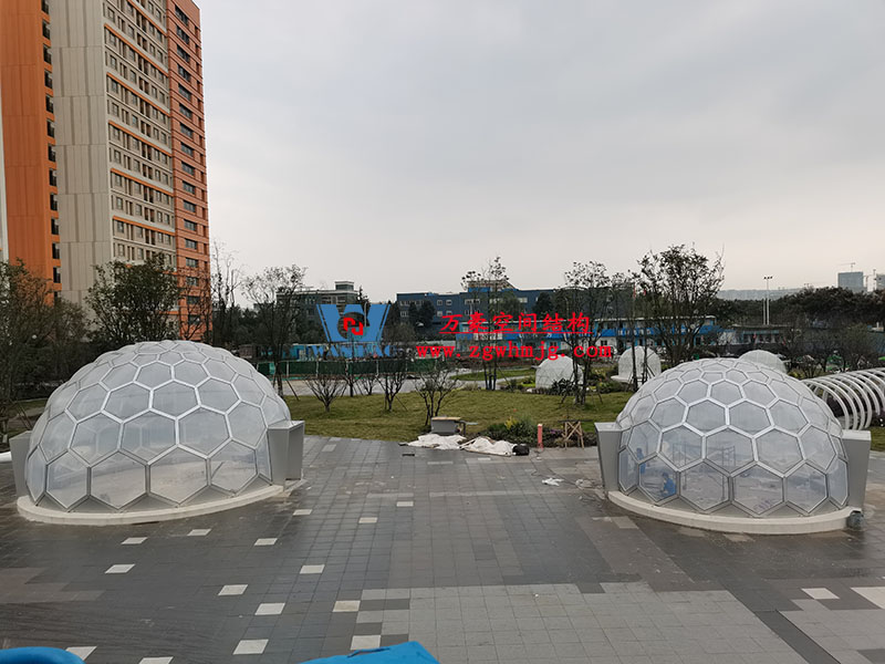 無線創(chuàng)智城市功能空間業(yè)態(tài)優(yōu)化五星集市etfe膜結(jié)構(gòu)工程 無線創(chuàng)智城市功能空間業(yè)態(tài)優(yōu)化五星集市etfe膜結(jié)構(gòu)工程