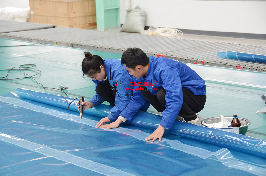 上海工程技術(shù)大學(xué)松江校區(qū)風(fēng)雨操場ETFE膜結(jié)構(gòu)項目 上海工程技術(shù)大學(xué)松江校區(qū)風(fēng)雨操場ETFE膜結(jié)構(gòu)項目