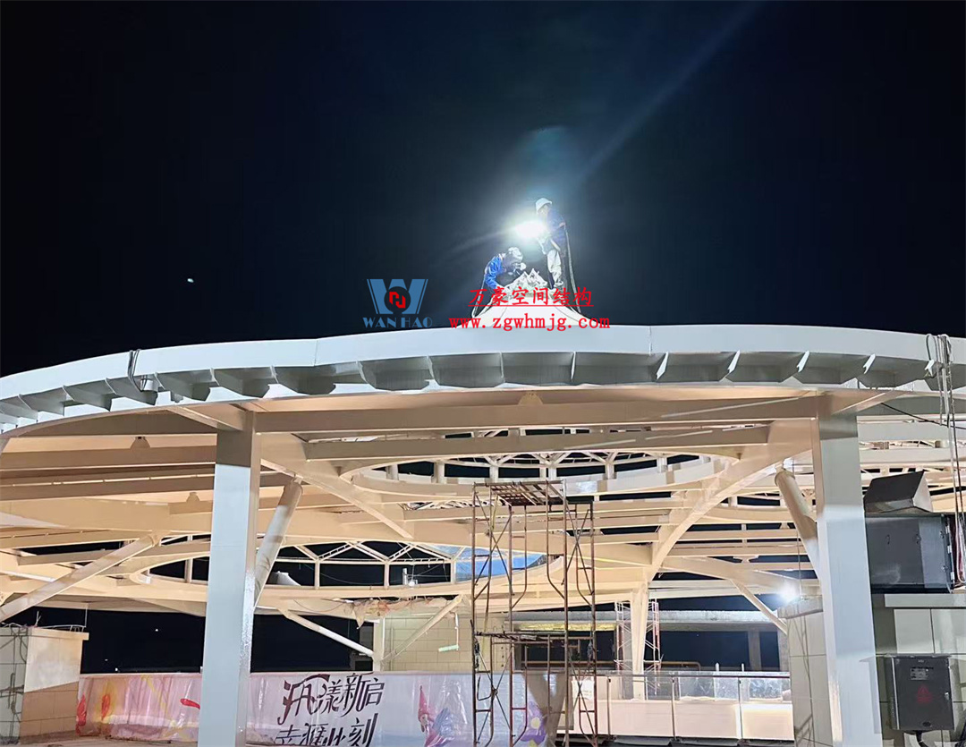 廣州從化鳳凰新天地商業街天幕項目：ETFE PTFE膜結構打造城市靈動