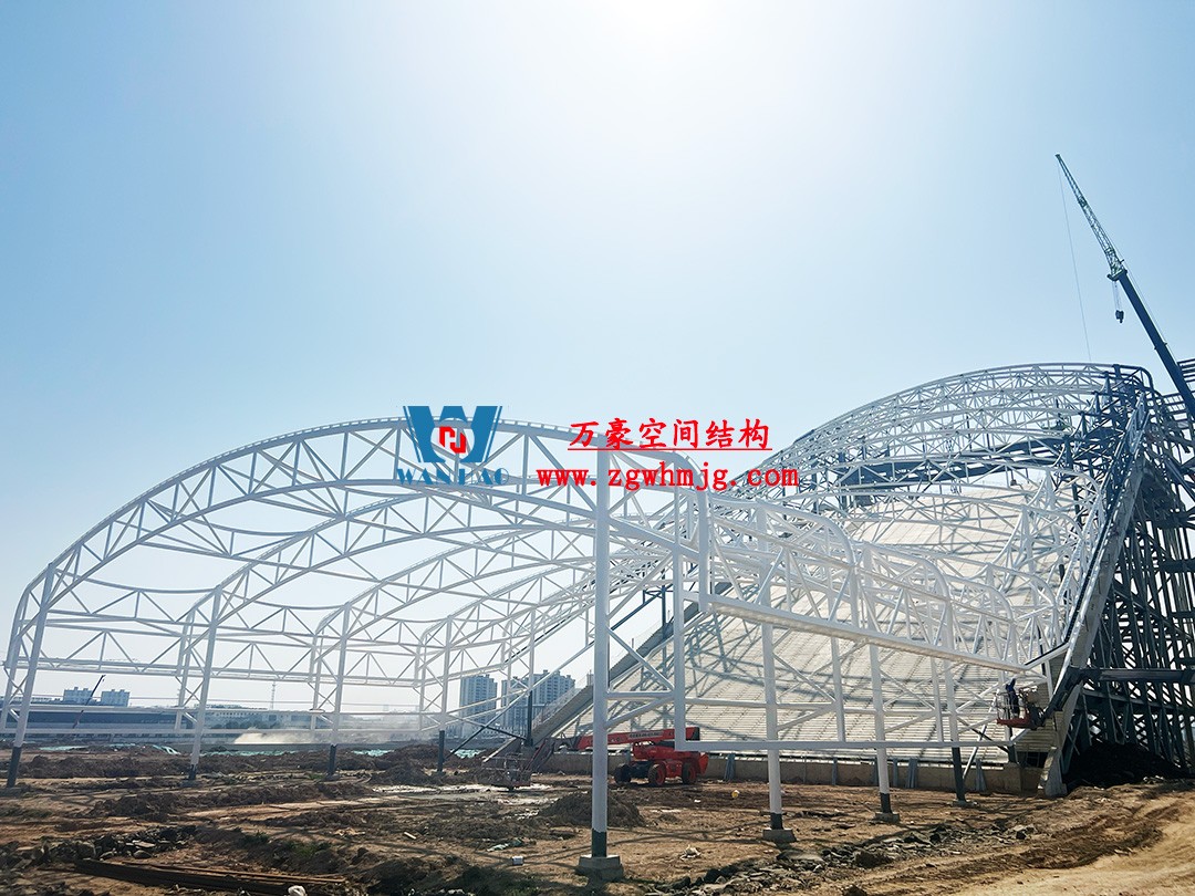 比亞迪紹興嵊州賽車(chē)場(chǎng)干拔沙坡觀景平臺(tái)鋼膜結(jié)構(gòu)