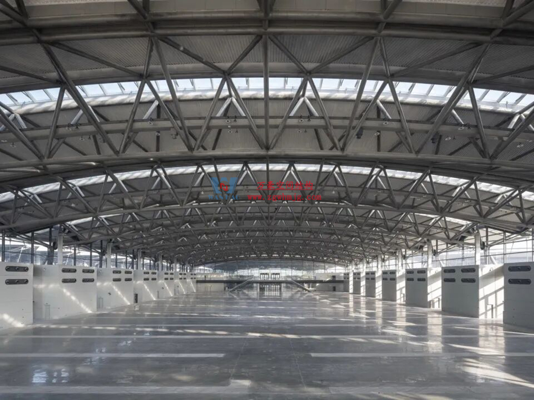 中原會(huì)展二期竣工！浙江萬豪集團(tuán)助力打造城市巨型天幕