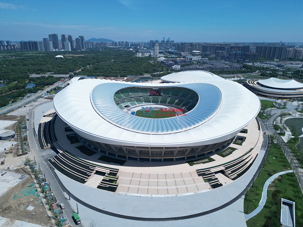 重磅！無錫奧體正式試運營！太湖之畔“白鷺地標”全面綻放